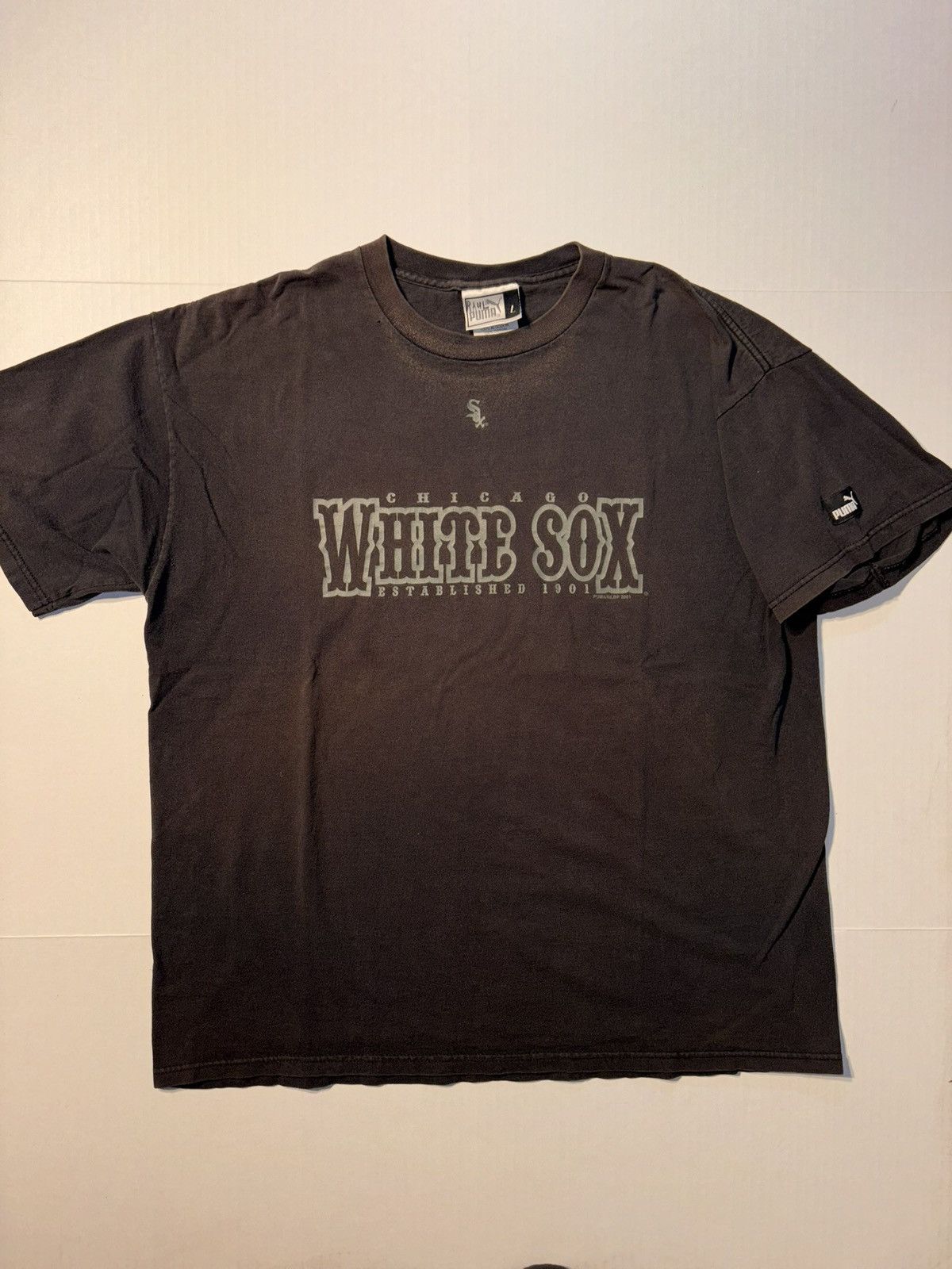 Puma Vtg Puma Sportswear MLB Chicago White Sox Spellout Faded Y2K Size US L / EU 52-54 / 3 - 1 Thumbnail