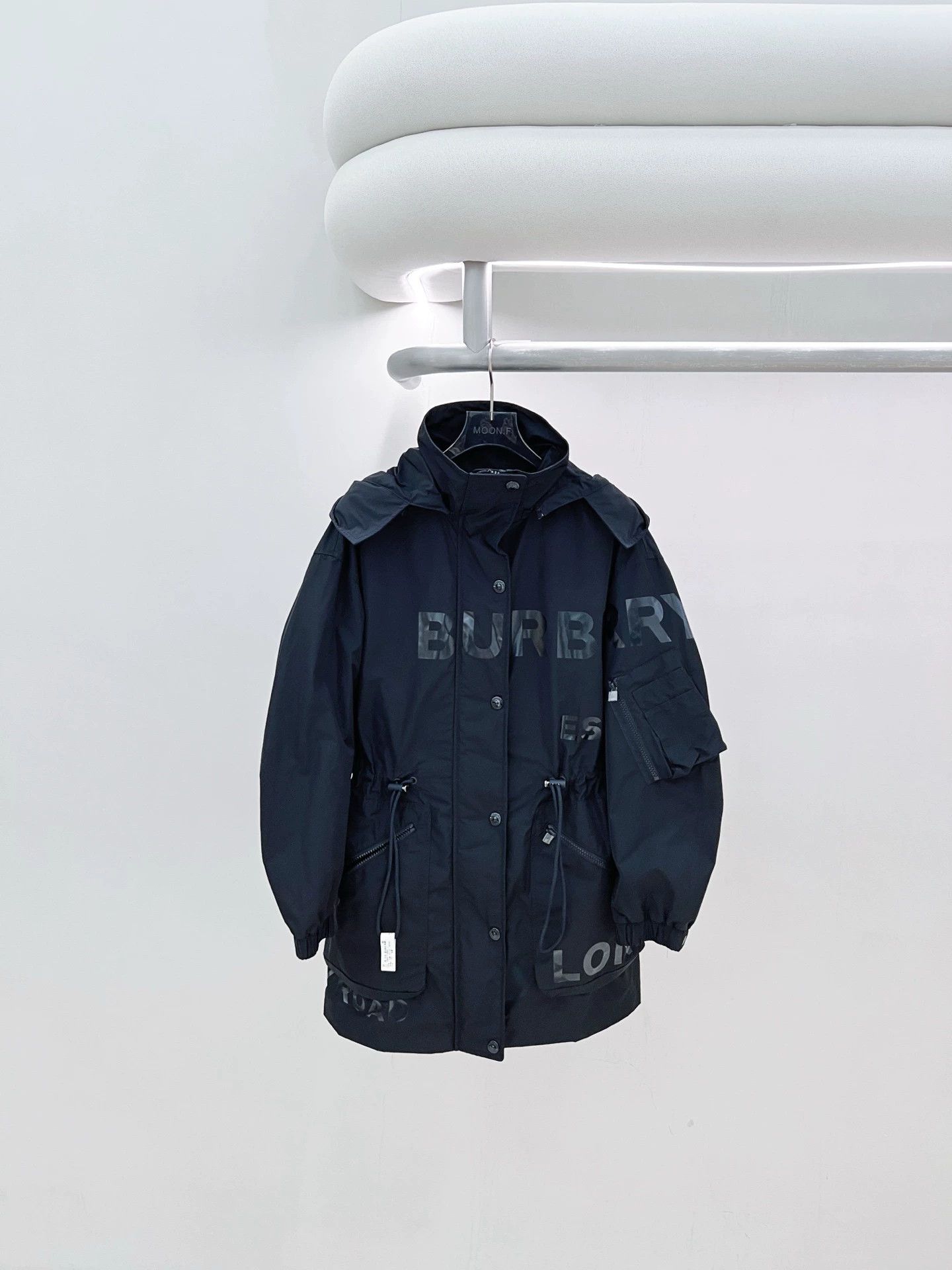 Burberry Burberry Pre-Owned Black Logo Hooded Trench 38 Size XS / US 0-2 / IT 36-38 - 1 Thumbnail