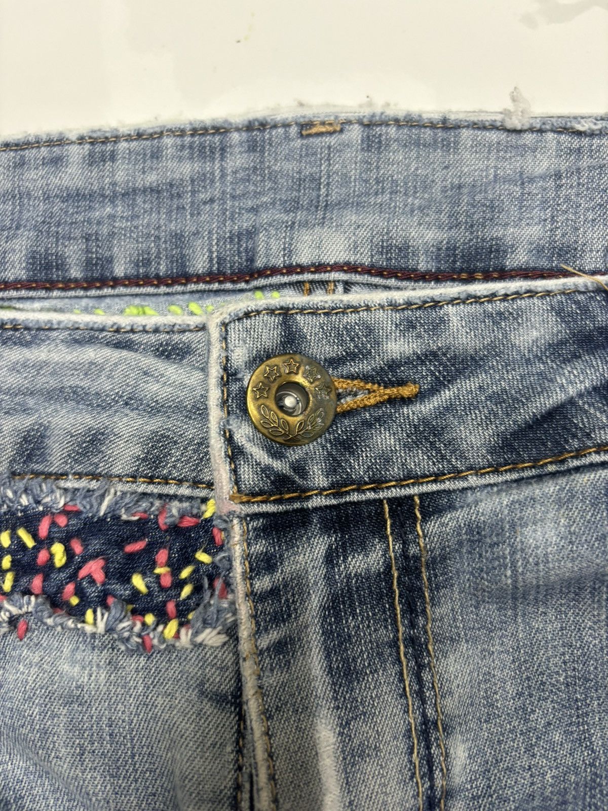 Japanese Brand Vintage Closshi Hand Knit Distressed Denim Jeans Size US 34 / EU 50 - 9 Thumbnail