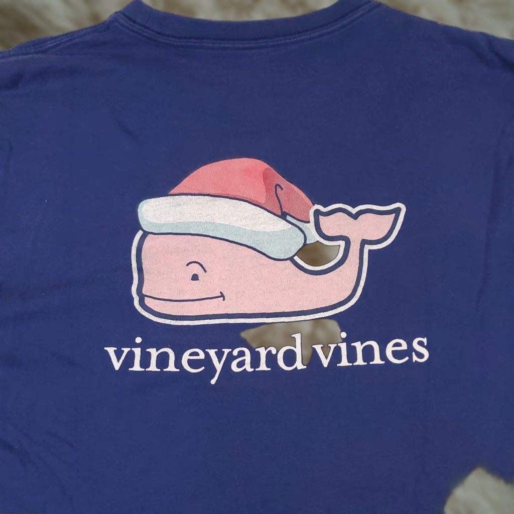 Vineyard Vines Vineyard Vines T Shirt Adult Small Blue Christmas Whale Casual Long Sleeve Size US S / EU 44-46 / 1 - 1 Thumbnail