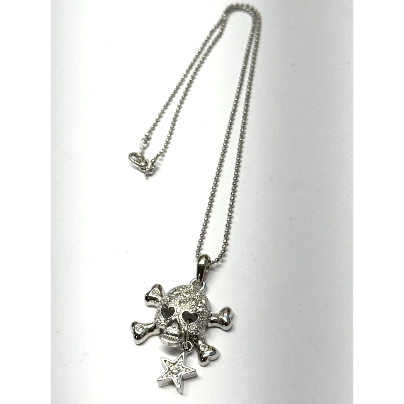 Other Vintage rhinestone skull and bone star charm bead chain neck Size ONE SIZE - 1 Thumbnail