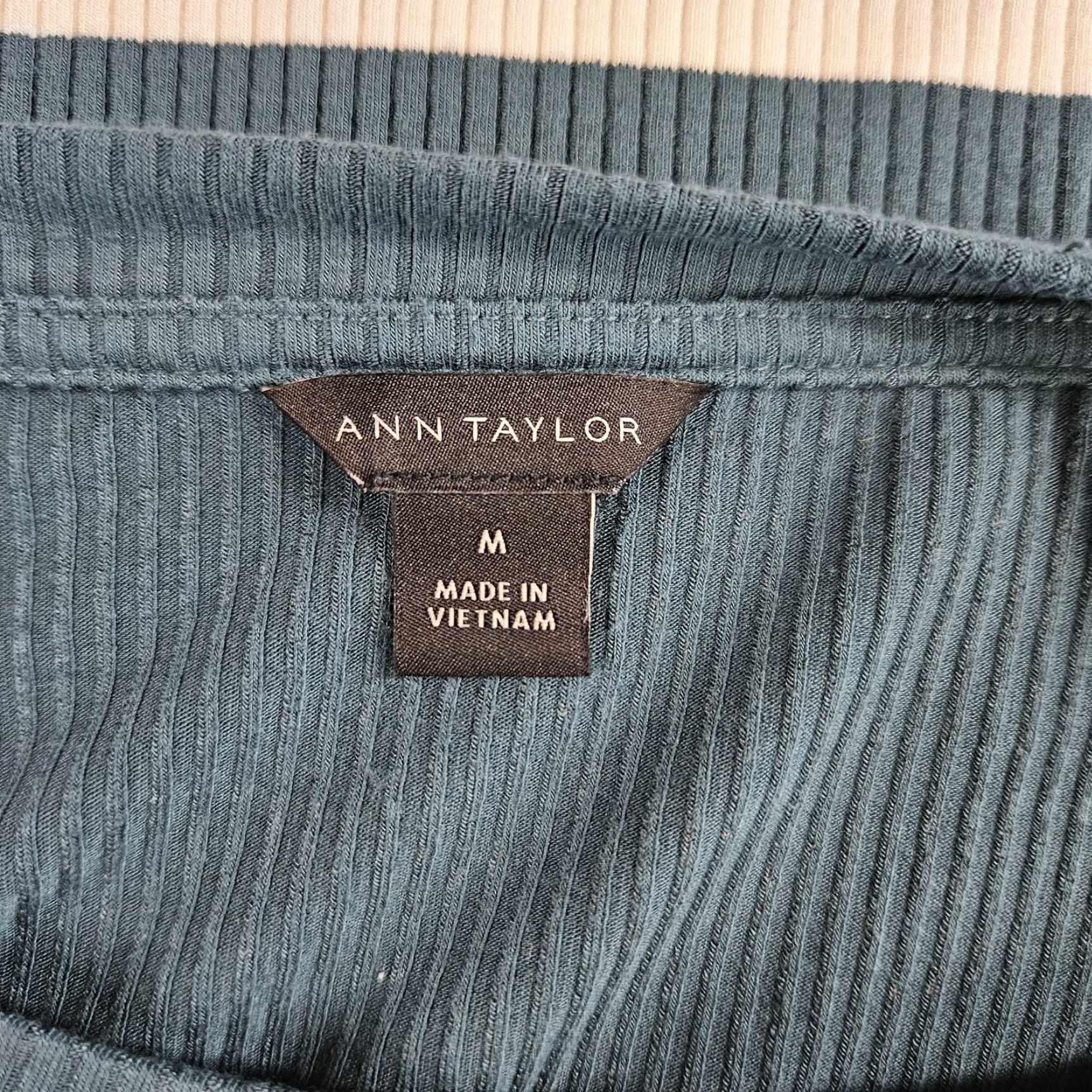 Ann Taylor Ann Taylor Womens Top Medium Teal White Stripe Ribbed Long Sleeve Rayon Size M / US 6-8 / IT 42-44 - 6 Thumbnail
