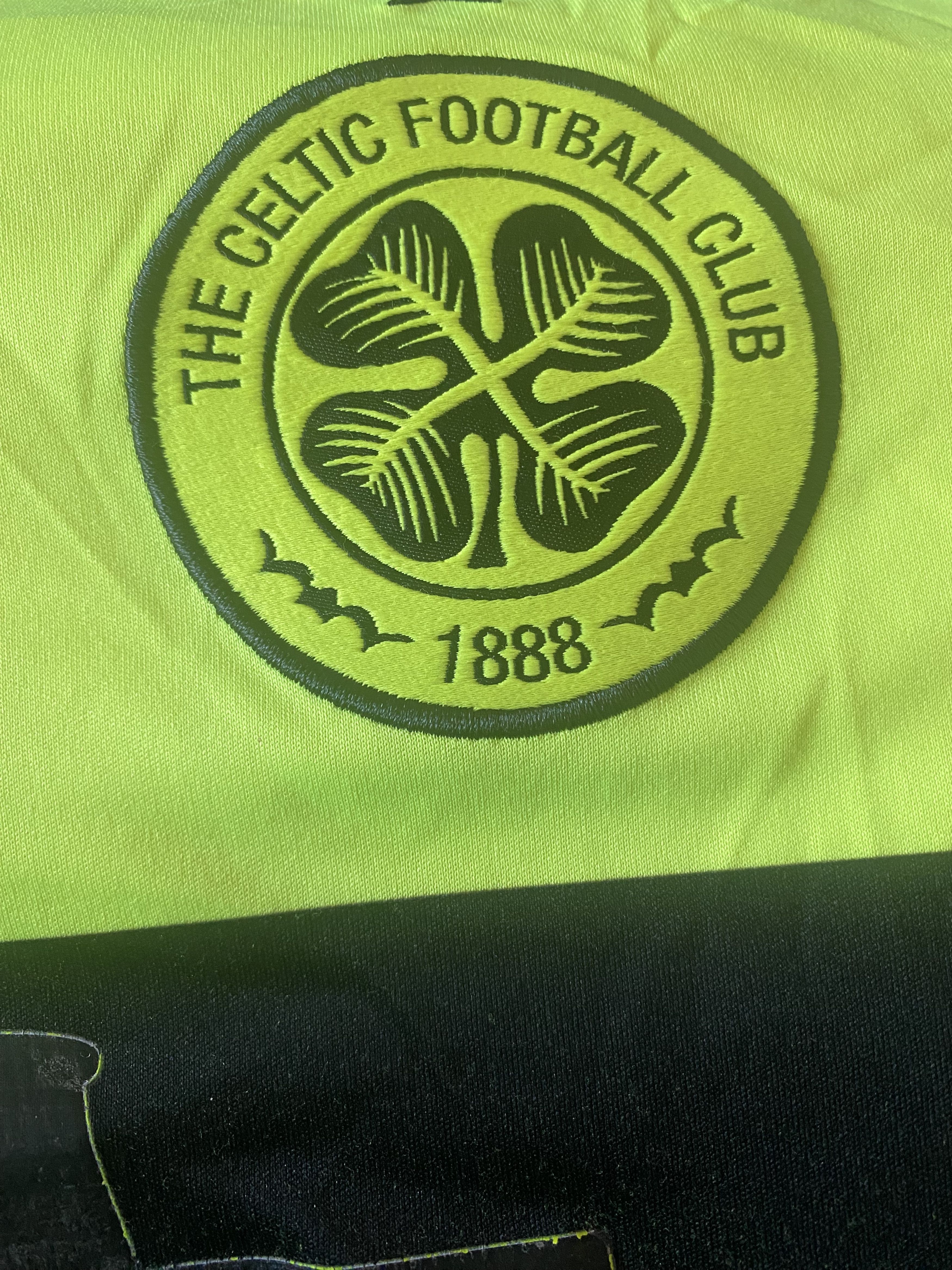 New Balance CELTIC F.C. 2015 - 2016 - New Balance - XL - UNIQUE Size US XL / EU 56 / 4 - 4 Thumbnail