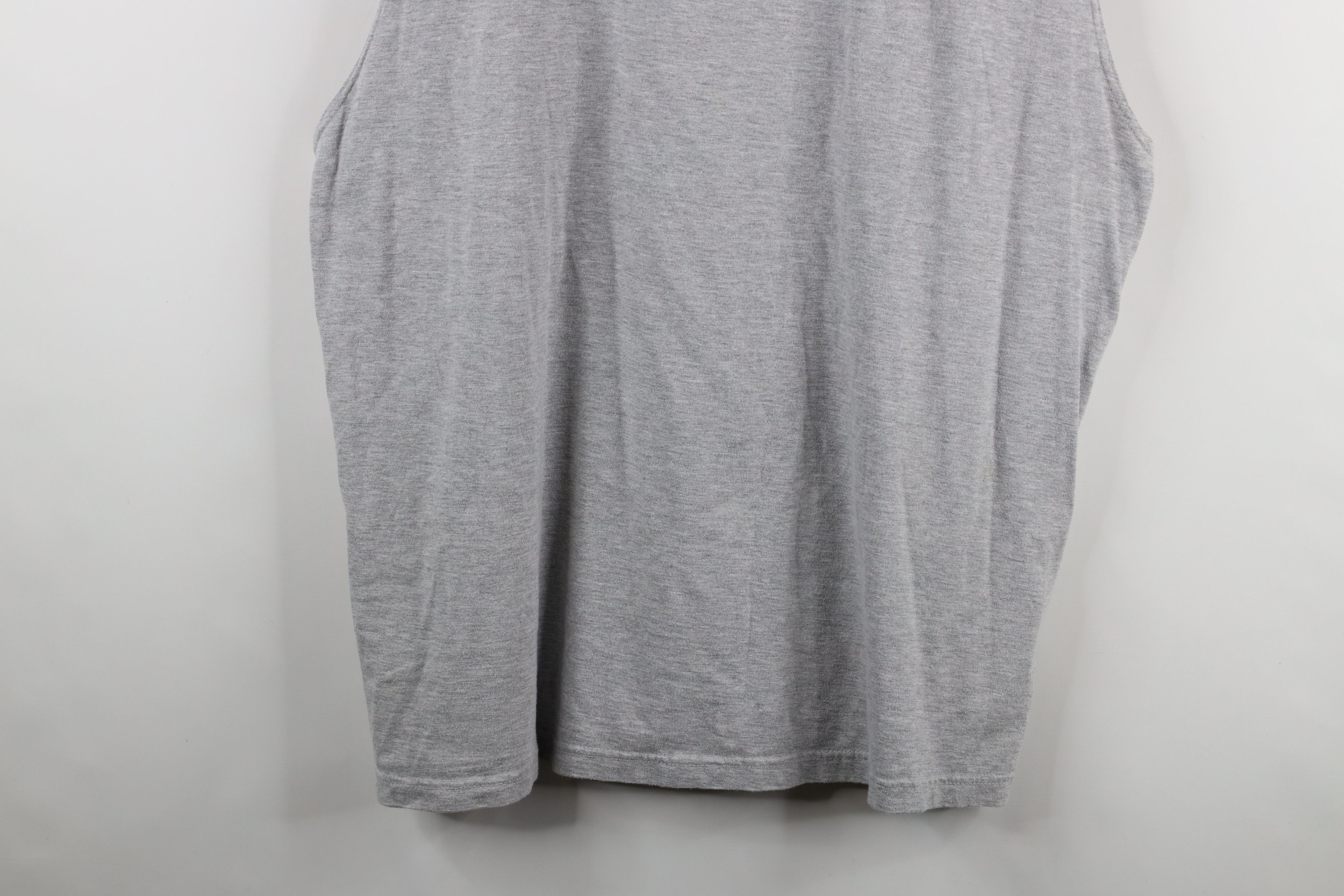 Vintage Vintage 90s Streetwear Sleeveless Muscle T-Shirt Gray Size US XXL / EU 58 / 5 - 3 Thumbnail