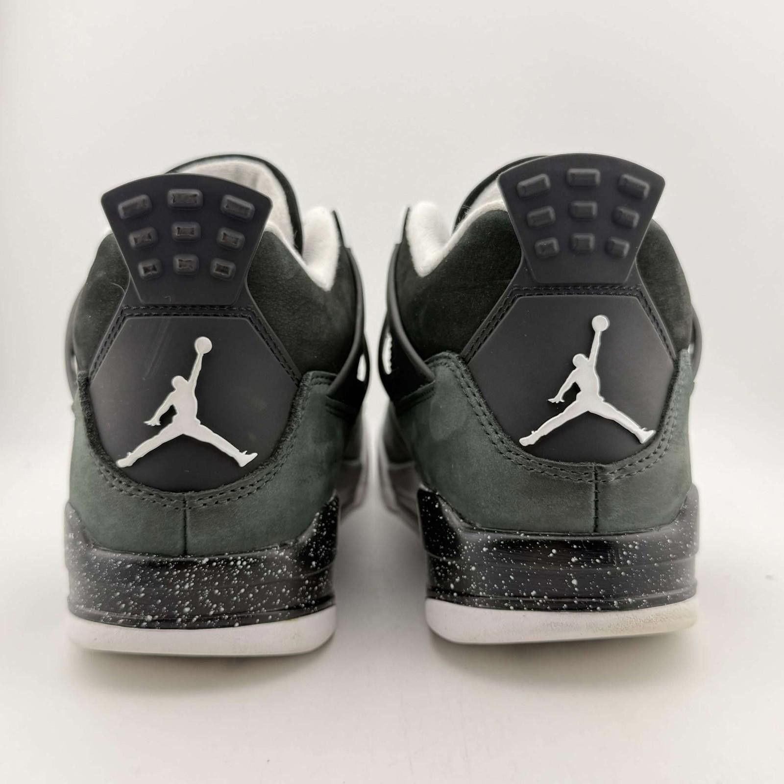 Jordan Brand Air Jordan 4 Retro Black White Black US 10 Used with Box Size US 10 / EU 43 - 5 Thumbnail