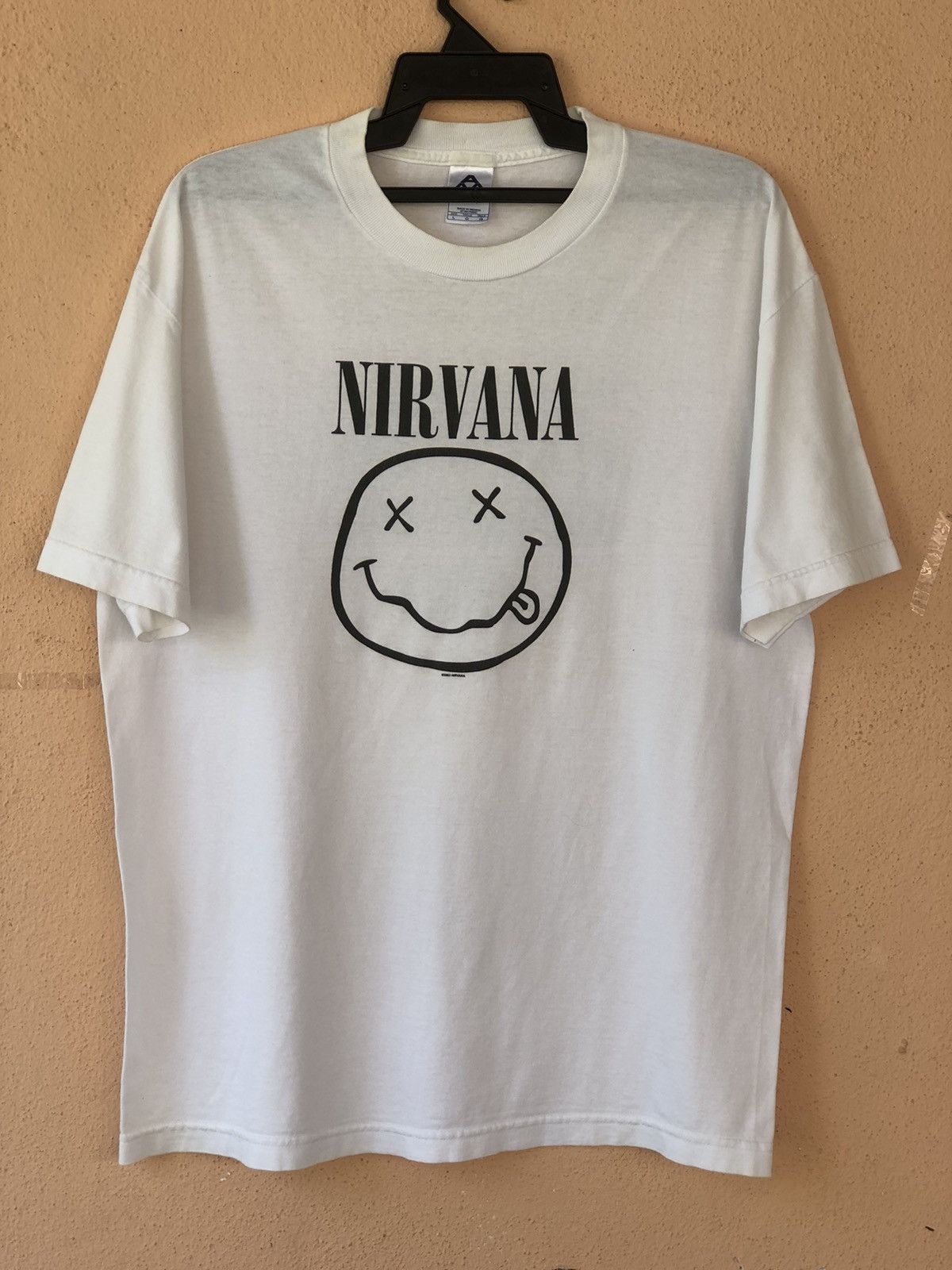 Band Tees × Nirvana × Vintage Vintage 03 NIRVANA Smiley Grunge Band Tee Size US L / EU 52-54 / 3 - 2 Thumbnail