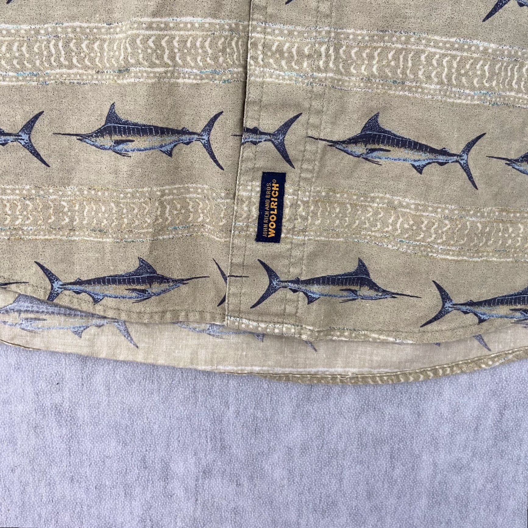 Vintage Woolrich Shirt Adult Large Tan Swordfish Short Sleeve Button-Up Fishing L Mens Regular 100% Cotton Khaki Pattern Swordfish Size US L / EU 52-54 / 3 - 4 Thumbnail
