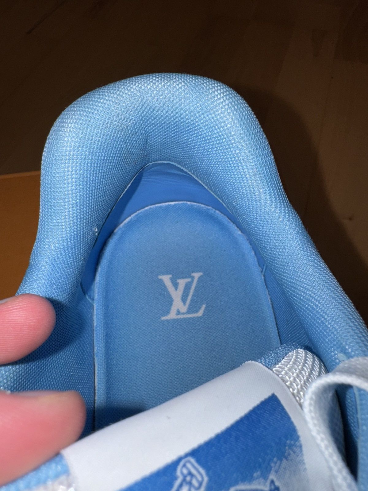 Louis Vuitton Louis Vuitton LV Trainer Velcro Strap Blue Denim Size US 10.5 / EU 43-44 - 14 Thumbnail