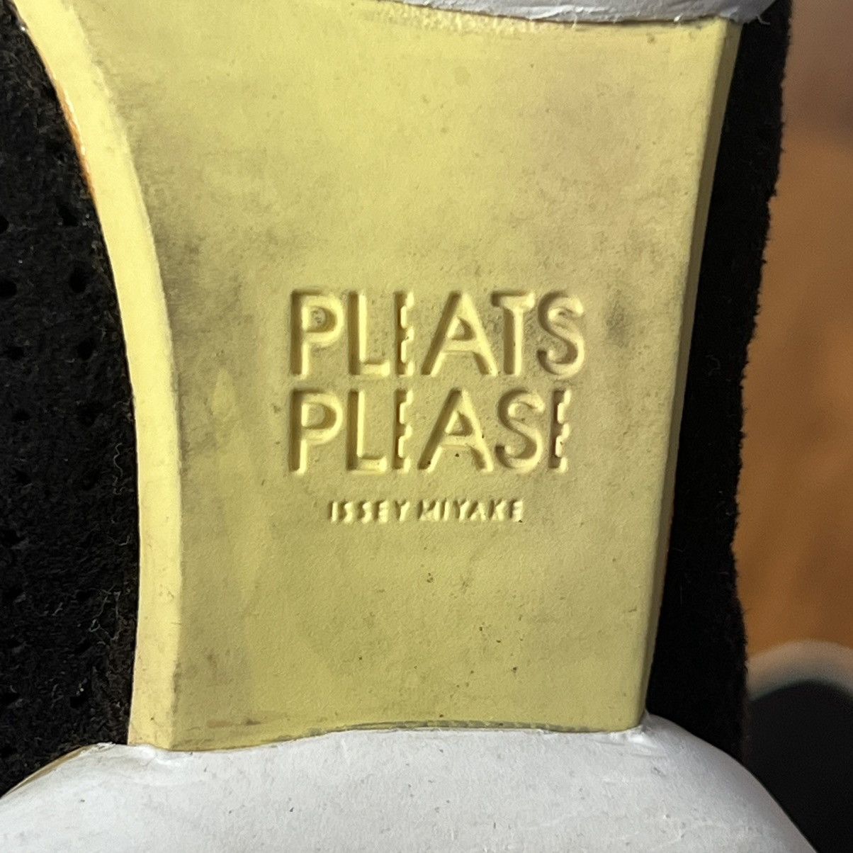 Issey Miyake × Pleats Please Issey Miyake Issey Miyake ballet flats Size US 8 / IT 38 - 5 Thumbnail