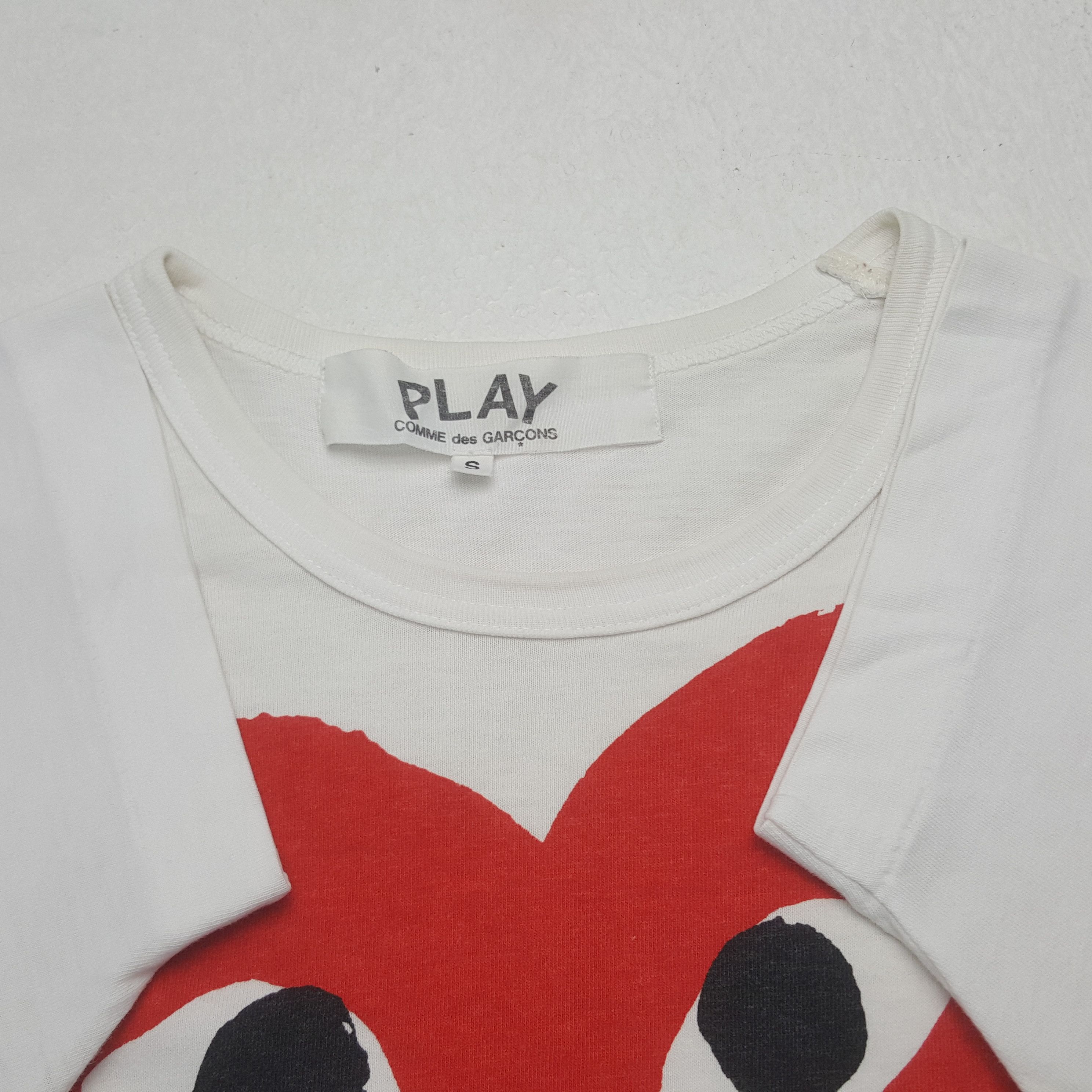 Comme des Garcons PLAY Vintage Comme des Garcons Designerr Tshirt RR20 Size US S / EU 44-46 / 1 - 4 Thumbnail