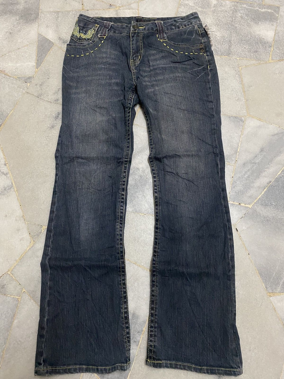 Japanese Brand Vintage Embroidered Wing Denim Jeans (Y2K Style) Size 30" / US 8 / IT 44 - 14 Thumbnail