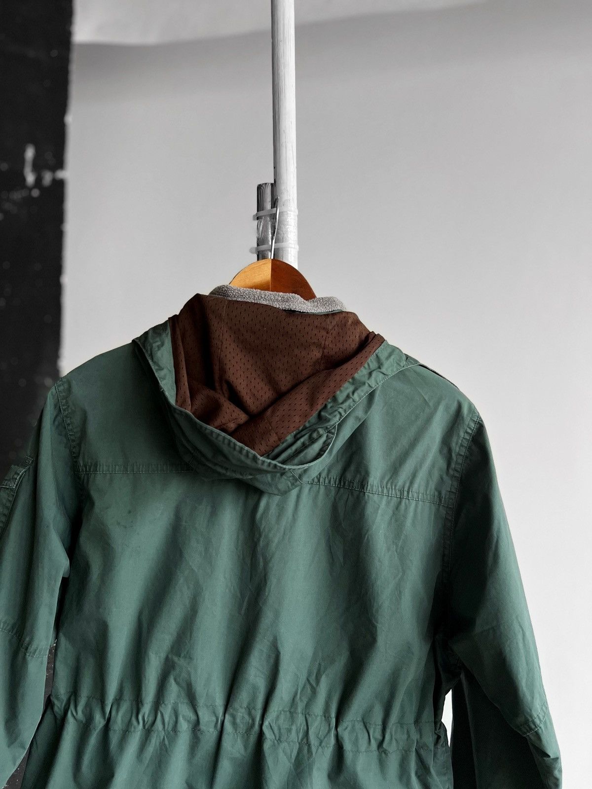 Napapijri × Vintage Napapijri Vintage 00s Full Zip Windbreaker Green LS Jacket Size S / US 4 / IT 40 - 4 Thumbnail