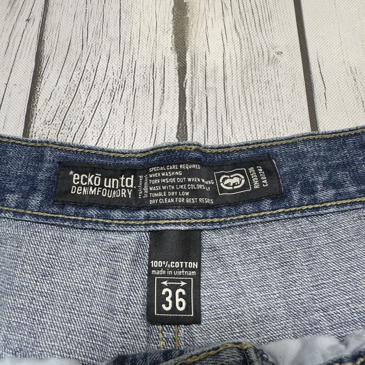 Ecko Unltd. × Vintage Vintage Ecko jean shorts Size US 36 / EU 52 - 5 Thumbnail