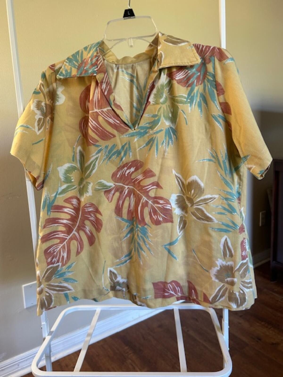 Unknown London Vintage Two-Piece Floral Print Shirt and Short Set Size ONE SIZE - 2 Thumbnail