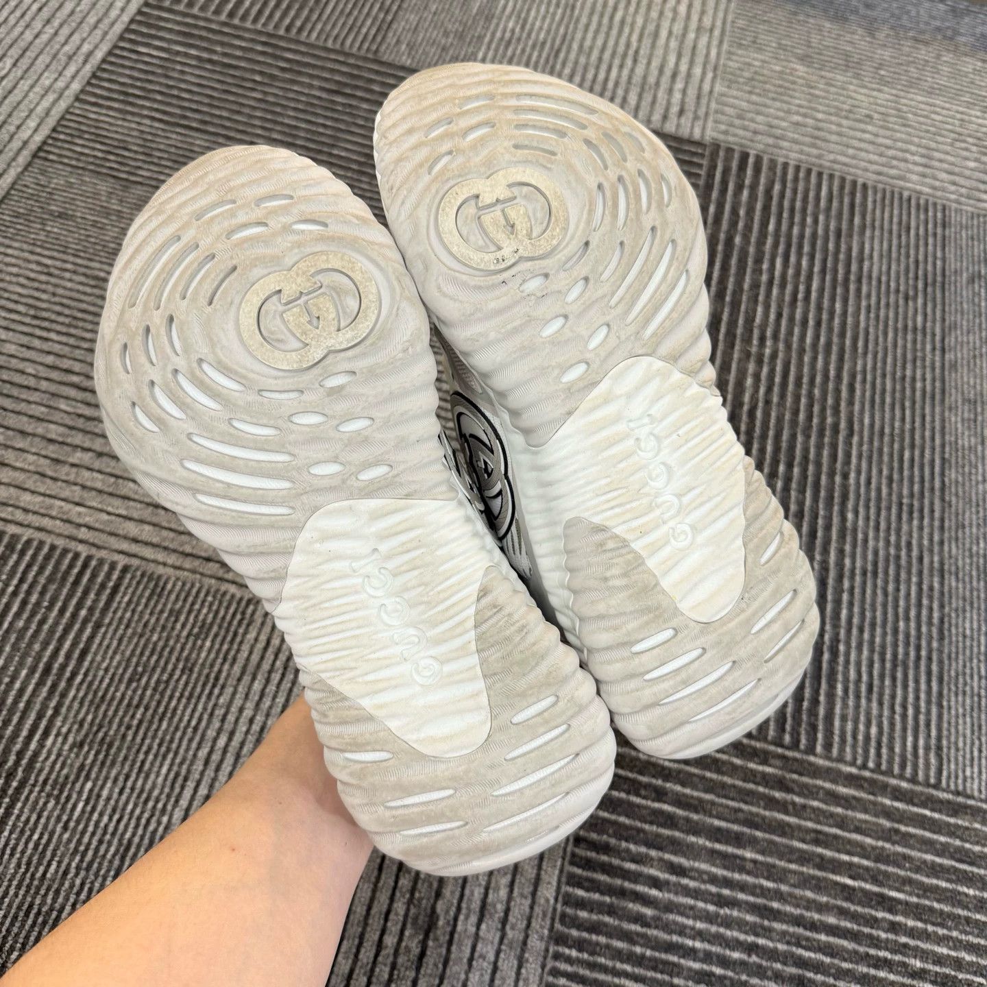 Gucci Gucci RIPPLE White/Grey Sneakers 7.5 US 99 New Size US 7.5 / EU 40-41 - 7 Thumbnail