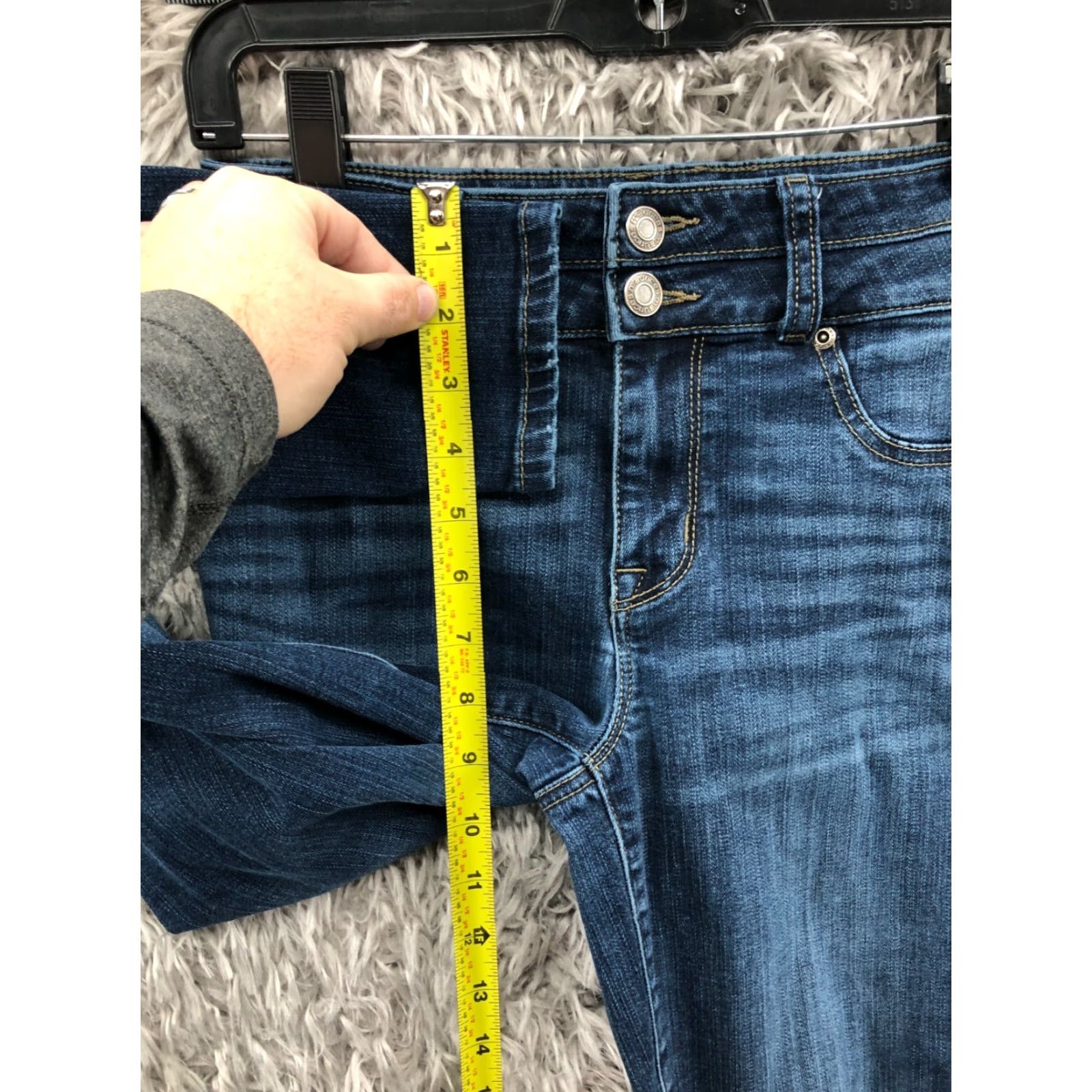 Vintage Maurices Jeans Skinny High Rise Regular XS Womens Dark Blue Denim 5-Pocket Logo Zipper Belt Loops Size 26" / US 2 / IT 38 - 4 Thumbnail
