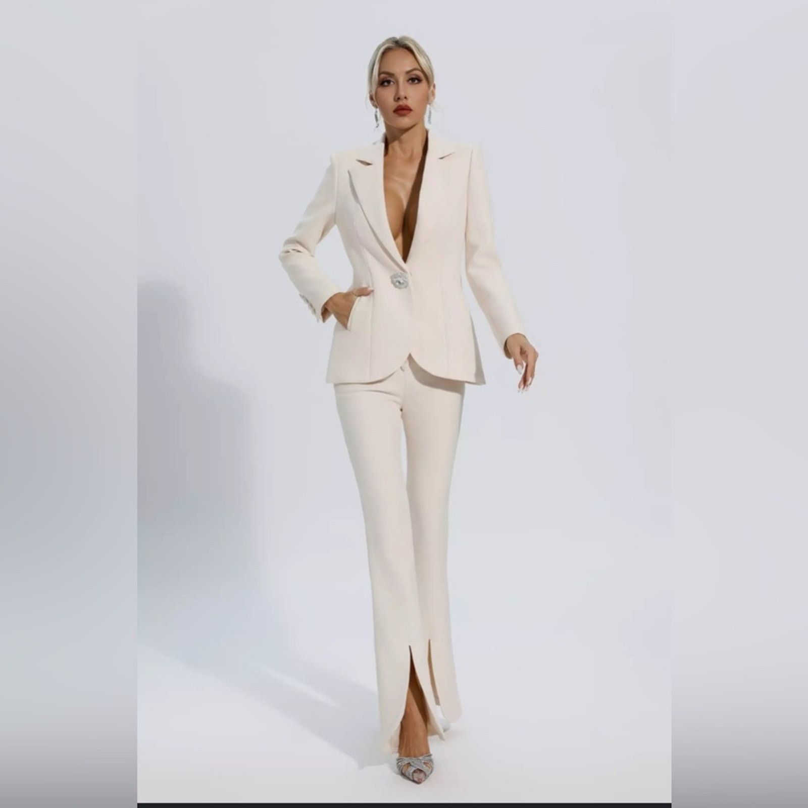 Other Chic Cream Women's Pantsuit size S Size S / US 4 / IT 40 - 1 Thumbnail