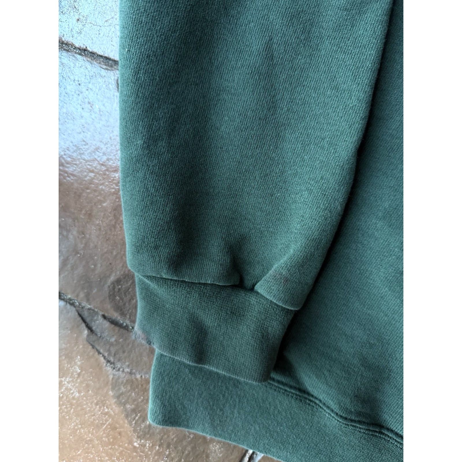 Champion VINTAGE Champion Athletics Crew Neck Sweatshirt Large Embroidered USA Green Men L Sweatshirt Size US L / EU 52-54 / 3 - 6 Thumbnail