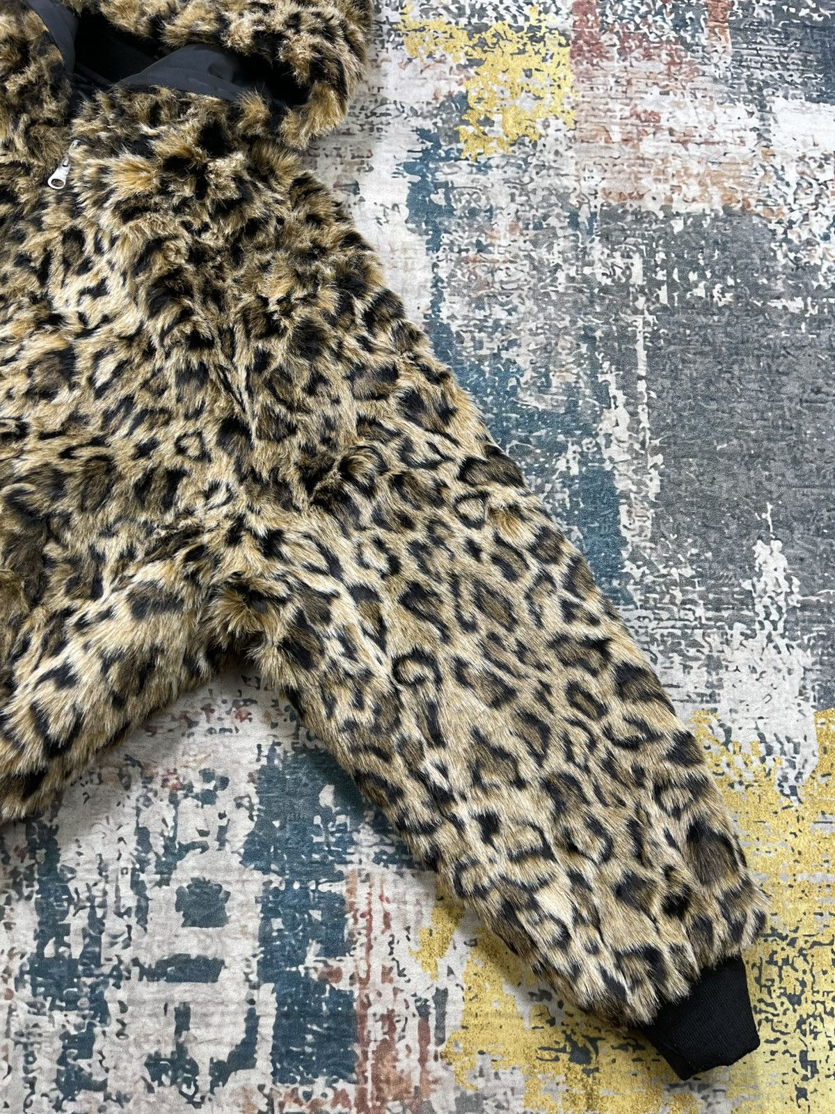 American Eagle Outfitters American Eagle Outfitters Leopard Fur Reversible Bombers Size US S / EU 44-46 / 1 - 4 Thumbnail