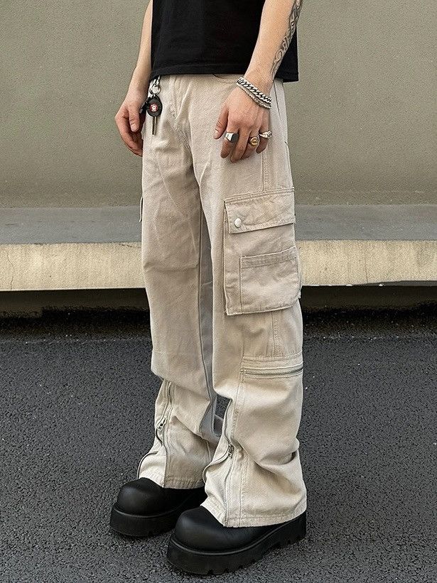 image of Vintage 2000S Y2K Front Zip Utility Grunge Cargo Pants in Khaki, Men's (Size 30)