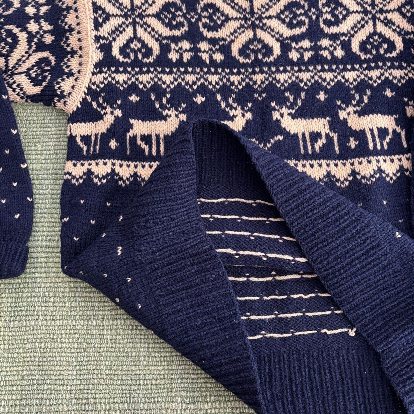 Vintage 1940s 50s vintage norwegian wool knit reindeer sweater Size M / US 6-8 / IT 42-44 - 7 Thumbnail