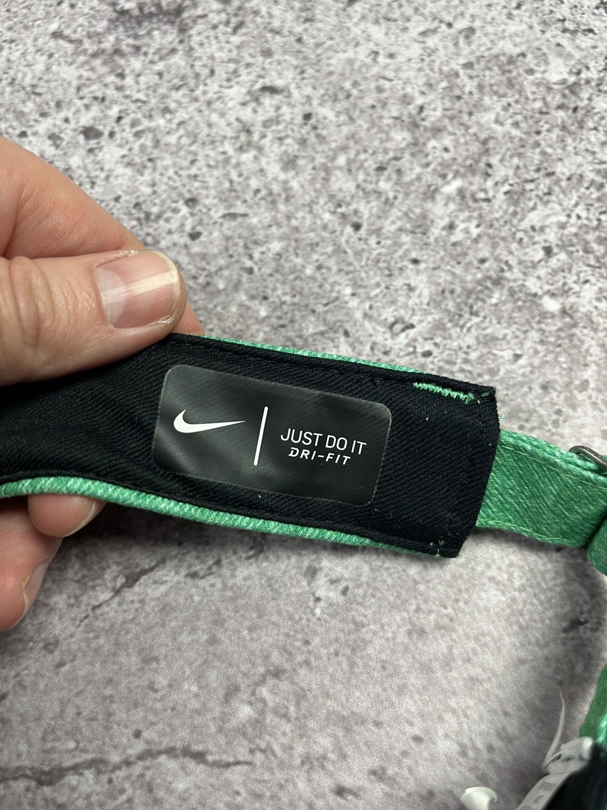 Nike NikeCourt Dri-FIT Tennis Visor Green Adjustable Cap Rare Size ONE SIZE - 5 Thumbnail