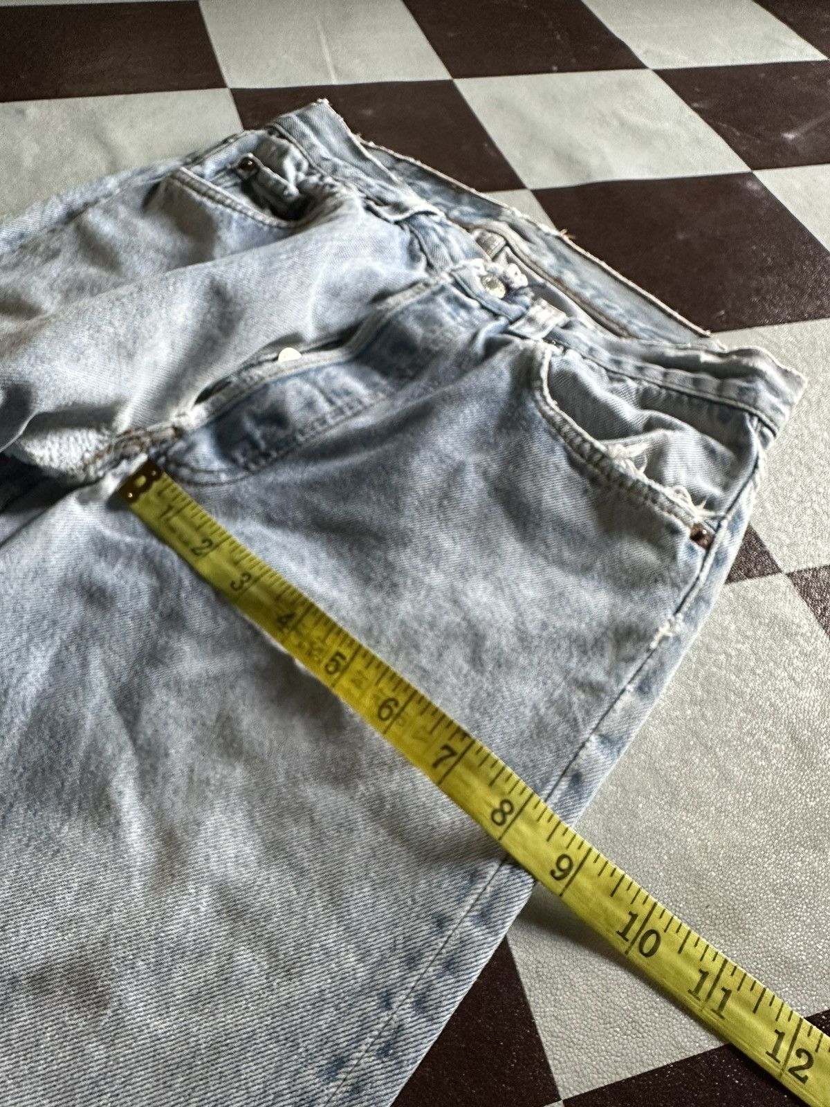 Levi's Vintage Levi’s 501 top button 552 distressed jeans Size US 28 / EU 44 - 15 Thumbnail