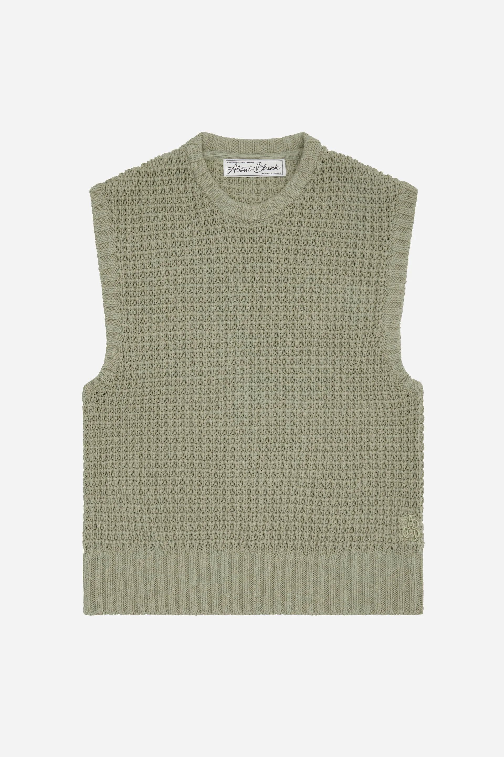 About:Blank moss stitch knitted vest Size US L / EU 52-54 / 3 - 1 Thumbnail
