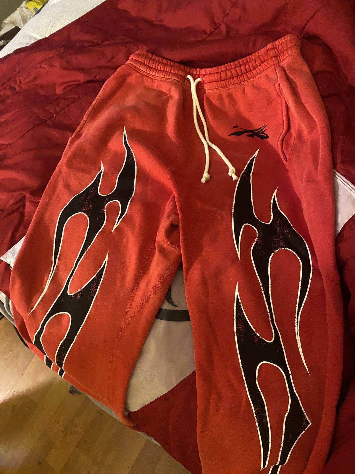 HELLSTAR Brand new hellstar exclusive Halloween sports logo sweats Size US 38 / EU 54 - 5 Thumbnail
