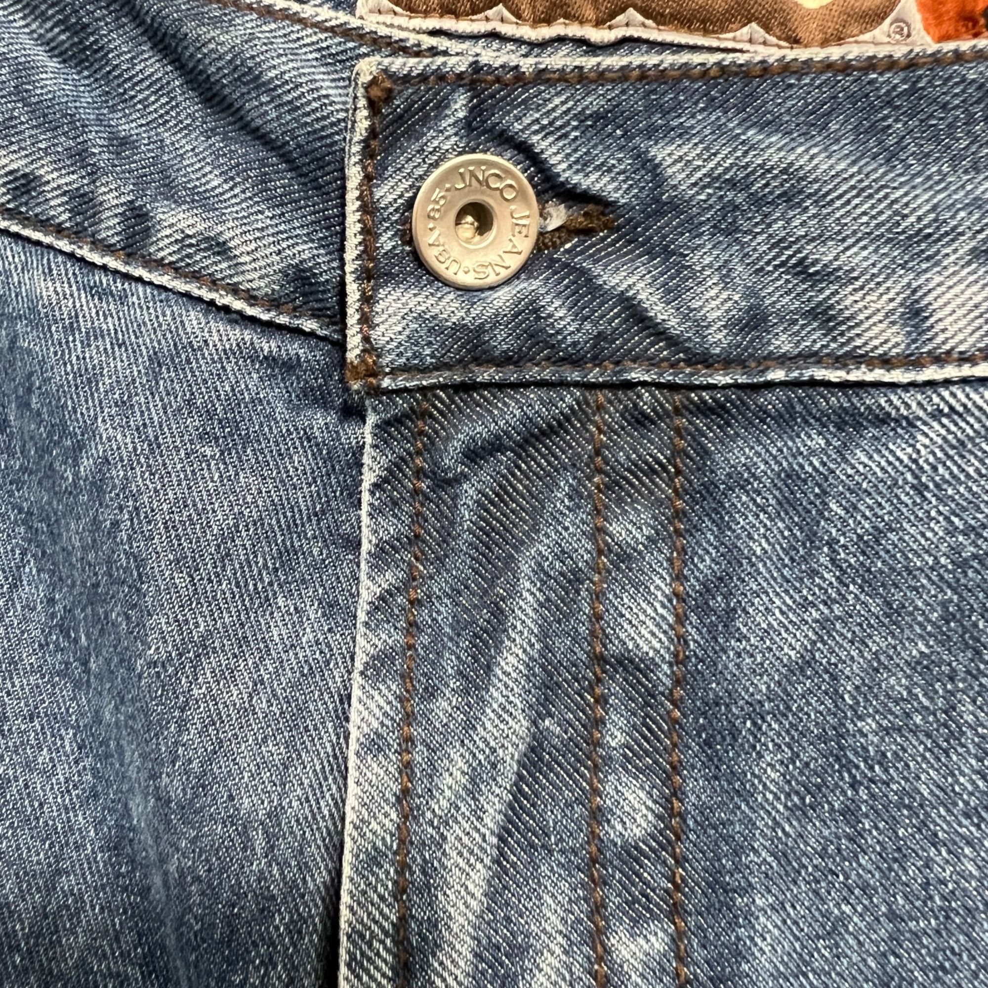 JNCO Vintage JNCO Mammoth endangered species collectors edition Size US 40 / EU 56 - 7 Thumbnail