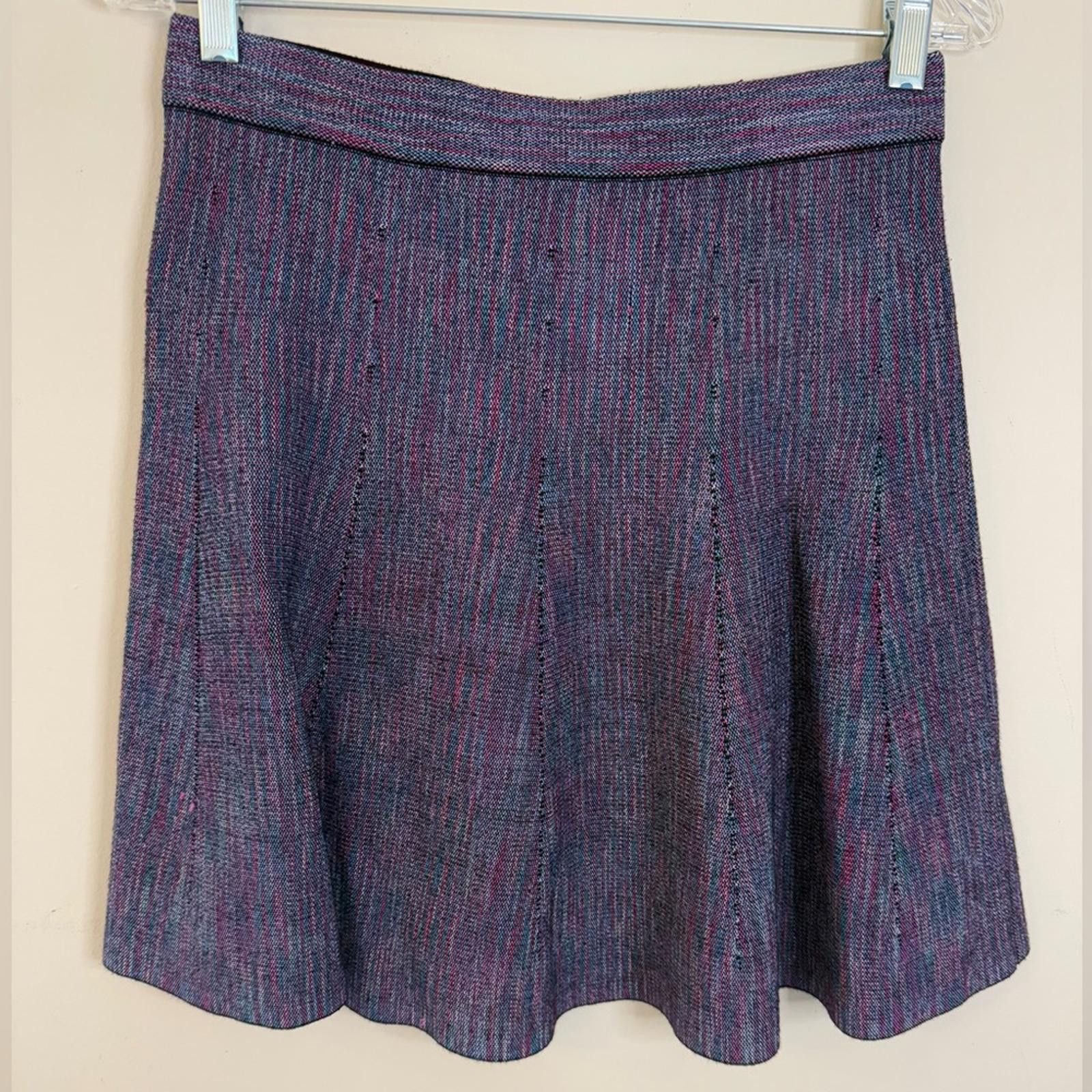 Club Monaco Club Monaco colorful swing mini skirt SZ M Size 32" / US 10 / IT 46 - 1 Thumbnail