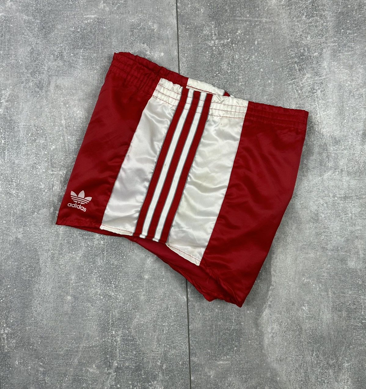 Adidas Adidas Liverpool FC Vintage Rare 1989 Short Size US 32 / EU 48 - 12 Thumbnail