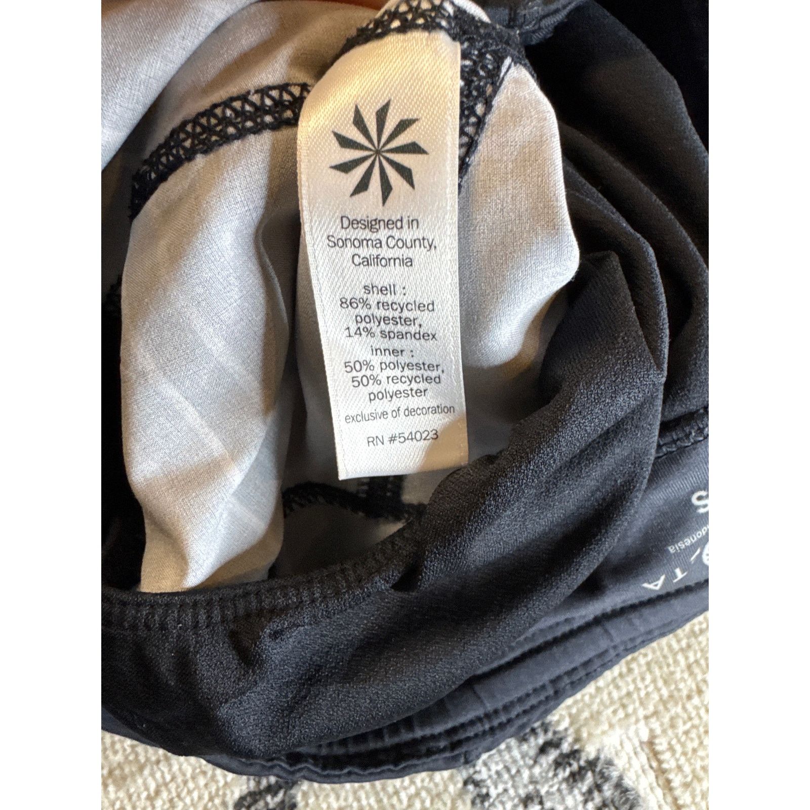 Athleta Athleta Ready Set Go Running Shorts in Black Fusion Stripe Size 25" / US 0 / IT 36 - 4 Thumbnail