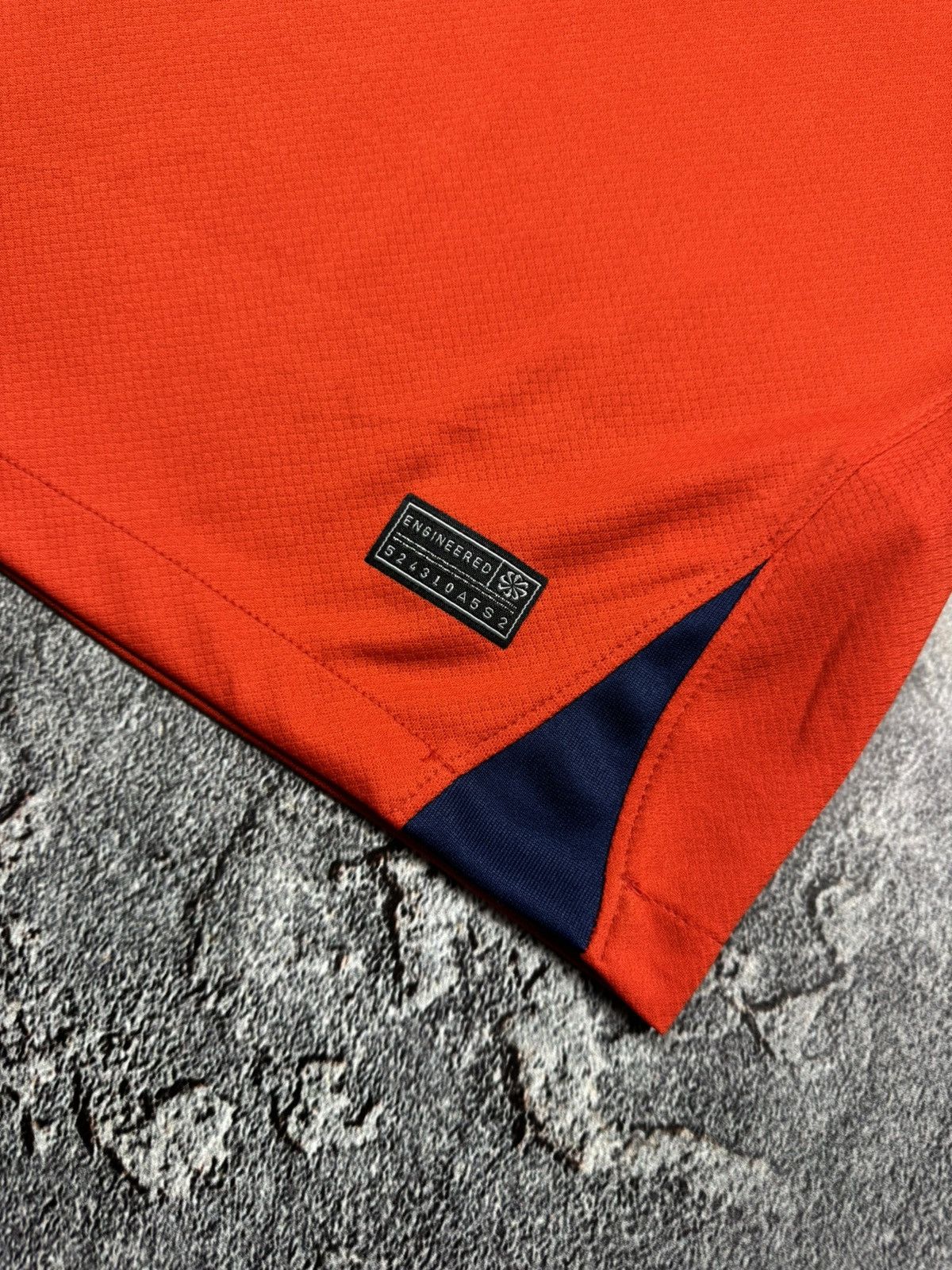 Nike Nike England 2022/23 Away Jersey — Vibrant Crimson Size US S / EU 44-46 / 1 - 2 Thumbnail