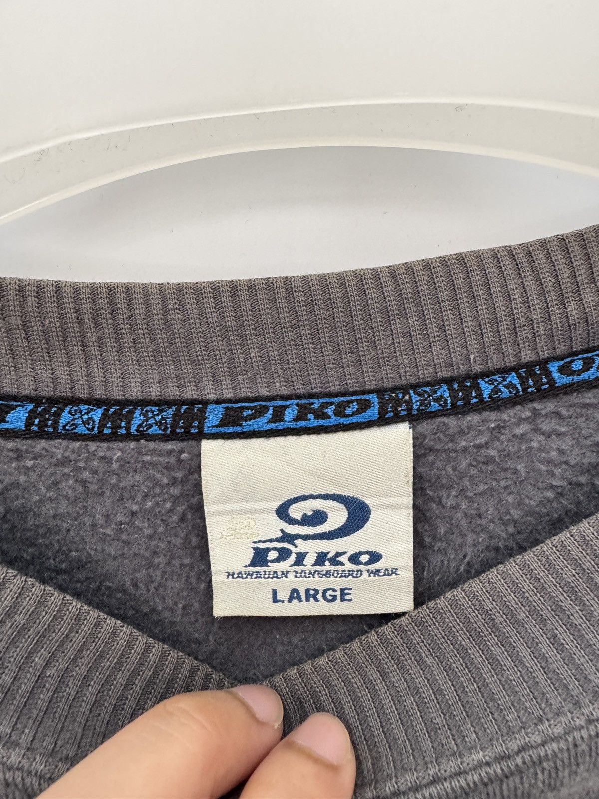 Vintage 🔥 SURF🔥 Distressed Piko surfing style Roundneck Sweatshirt Size US L / EU 52-54 / 3 - 7 Thumbnail