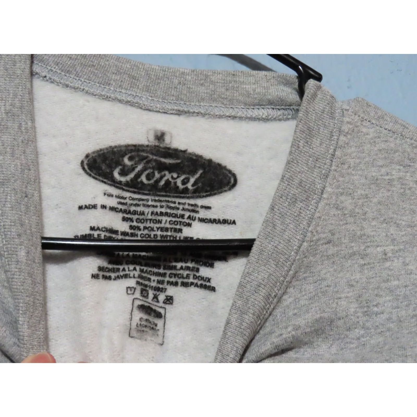 Ford VINTAGE Ford Bronco Gray Double Sided Long Sleeve Crewneck Sweatshirt Mens Size M Size US M / EU 48-50 / 2 - 4 Thumbnail