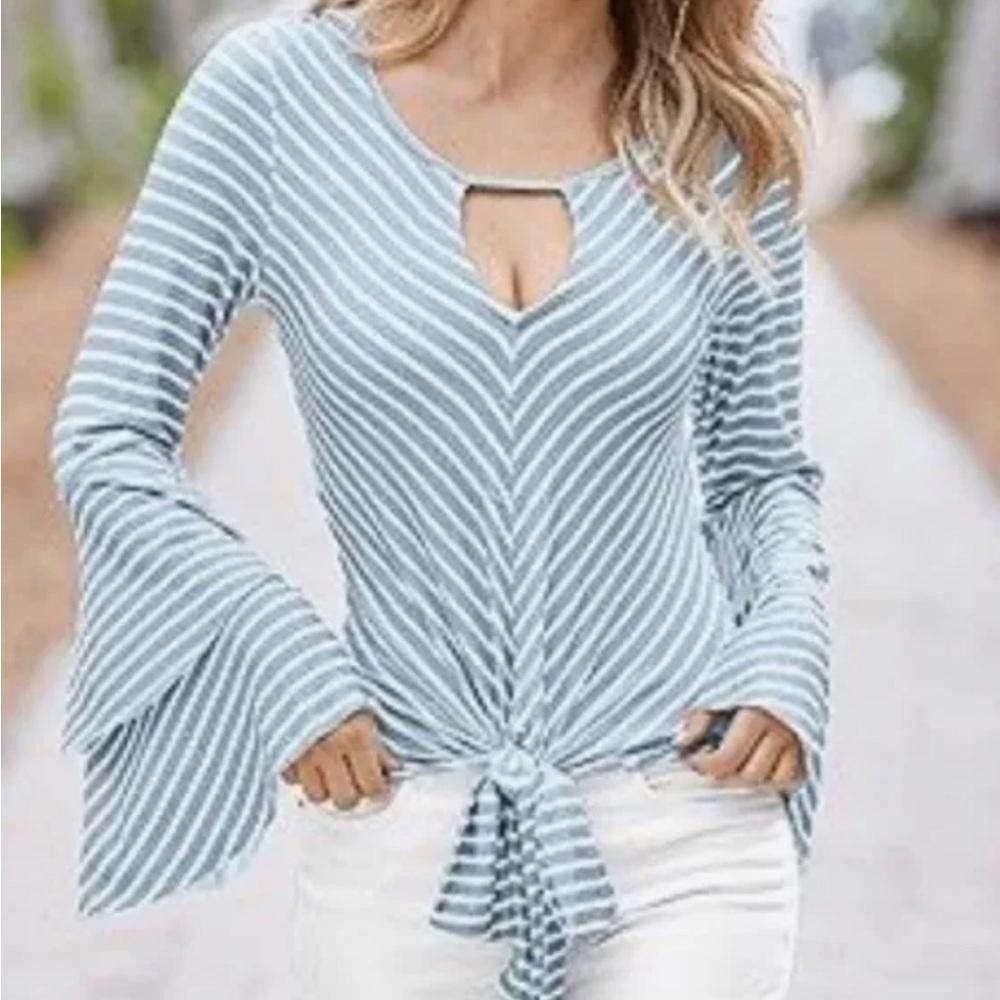 Venus VENUS I Striped Front Tie Ruffle Bell Sleeve Top Medium Size M / US 6-8 / IT 42-44 - 1 Thumbnail