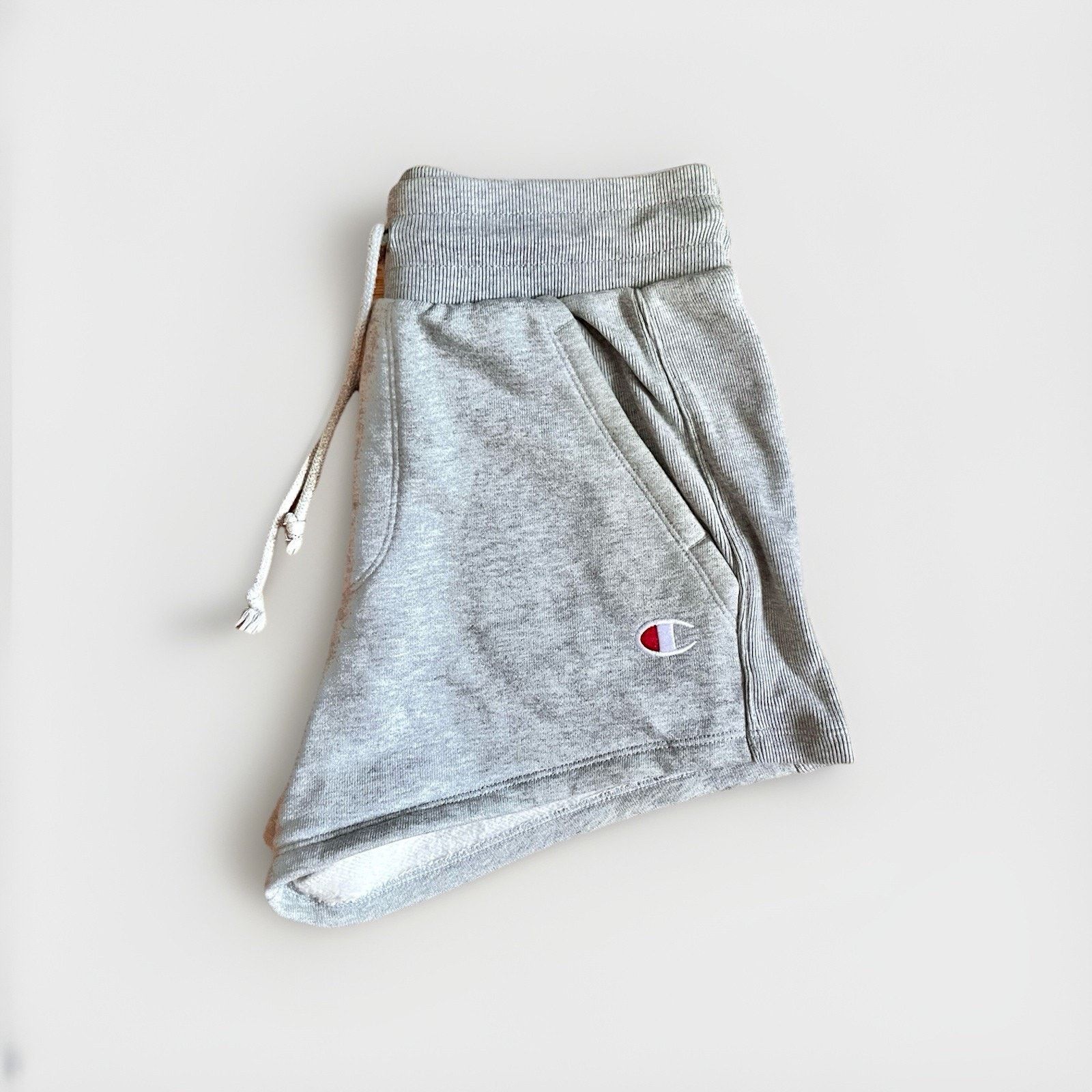 Champion Champion Reverse-Weave Sweat Shorts Womens Small Vintage Size 27" / US 4 / IT 40 - 2 Thumbnail