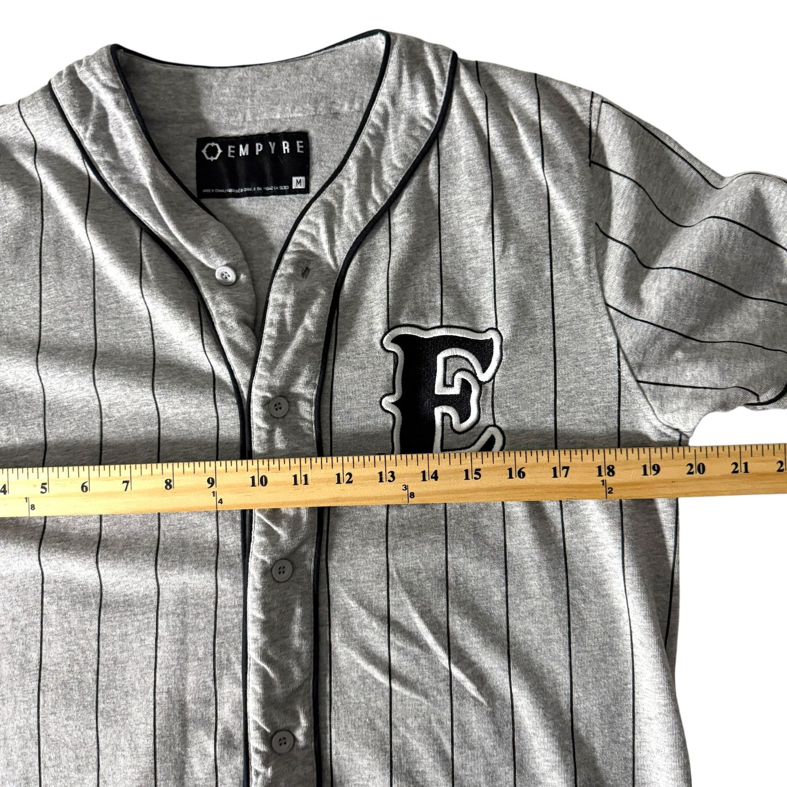 Empyre Empyre 2018 Striped Embroidred Urban Baseball Jersey Men’s M Size US S / EU 44-46 / 1 - 12 Thumbnail