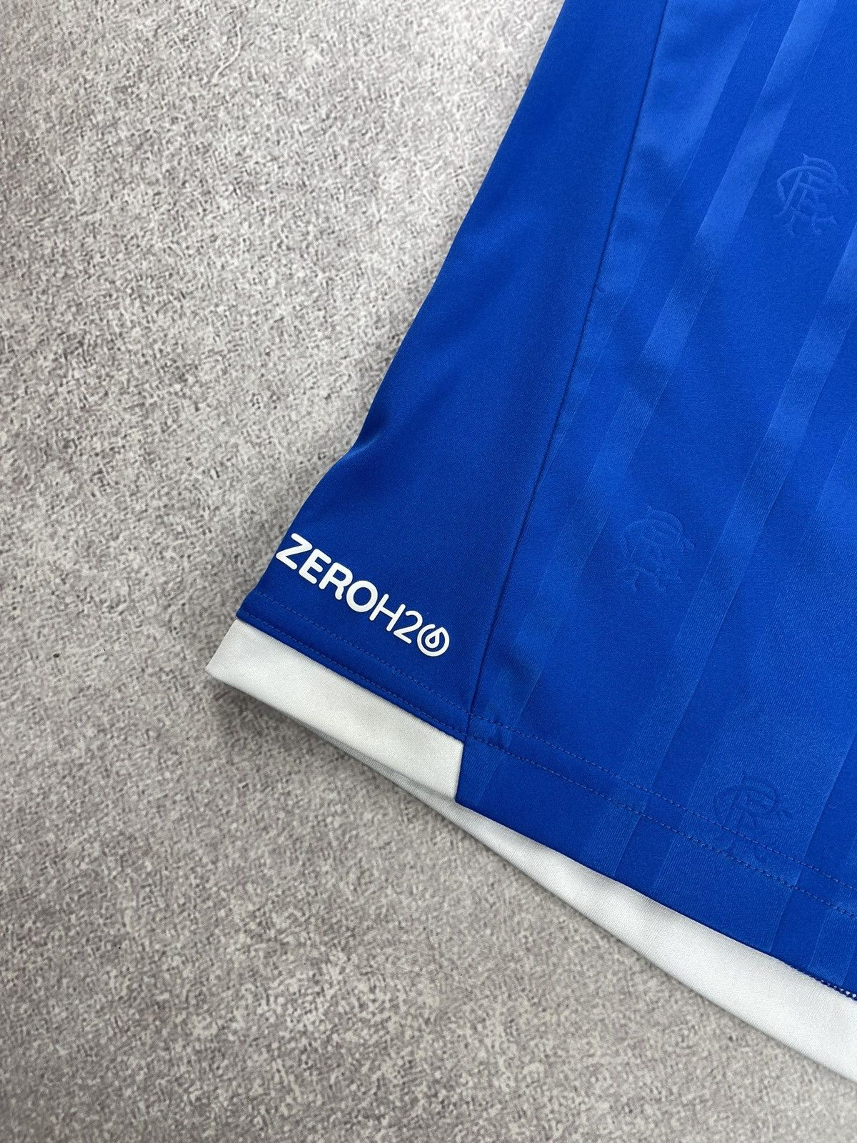 Vintage Glasgow Rangers 2018/19 Home Football Shirt Soccer Jersey Size US M / EU 48-50 / 2 - 4 Thumbnail