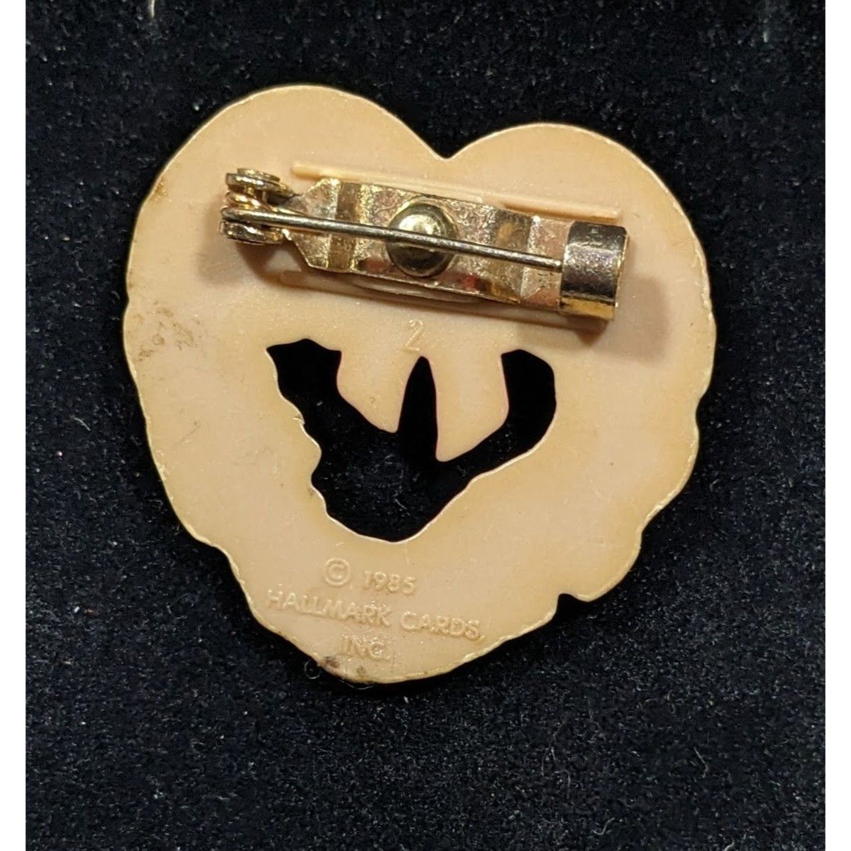 Other Vintage 1985 Hallmark Valentine's Heart Wreath Brooch Size ONE SIZE - 4 Thumbnail