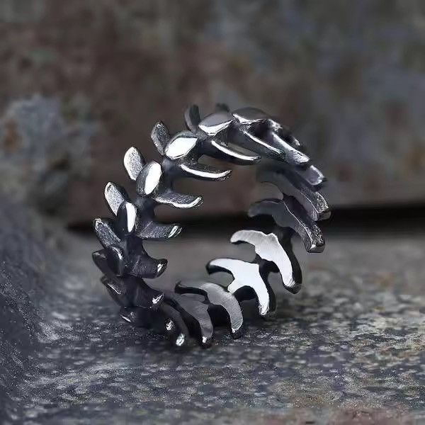 Jewelry Creative Fish Bone Ring ( Size 7-13 ) in Silver, Men's