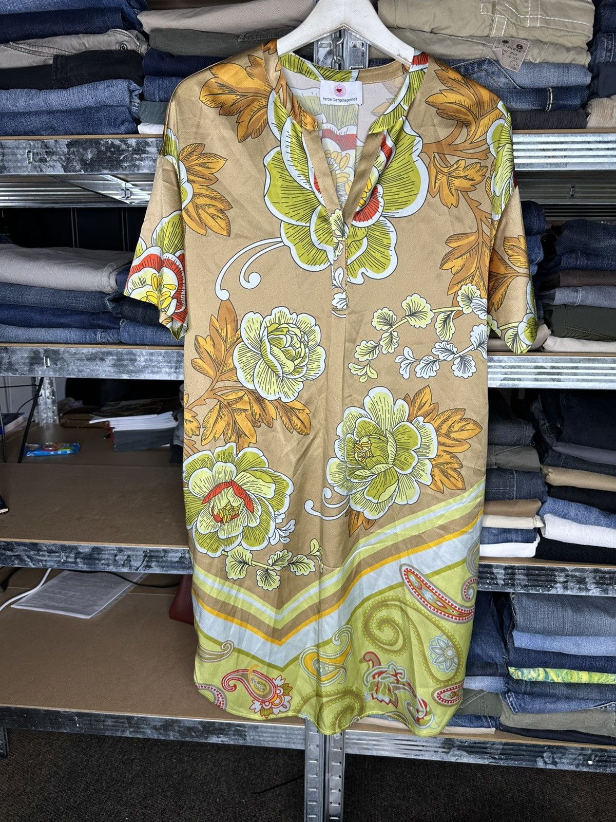 Other Herzen’s Angelegenheit Silk Floral Paisley V-Neck Dress Size XS / US 0-2 / IT 36-38 - 1 Thumbnail