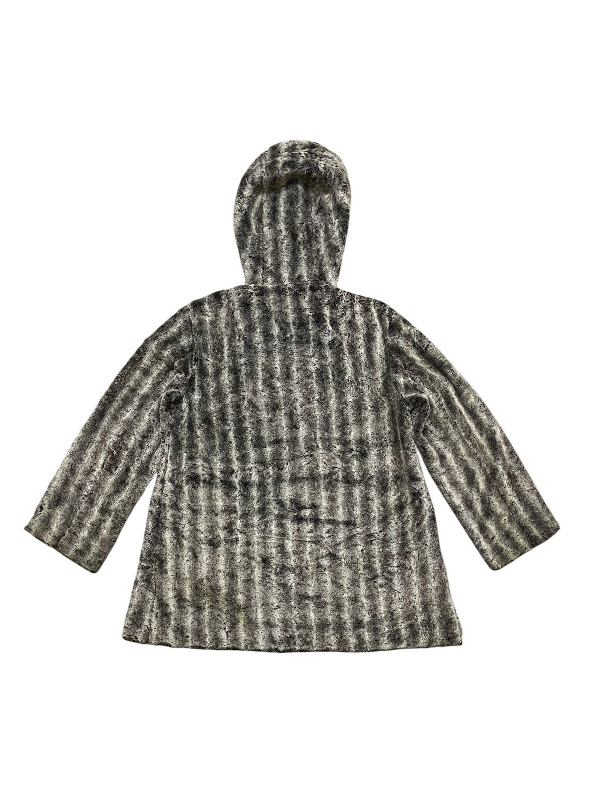 Emporio Armani 1990s EMPORIO ARMANI FURRY HOODED UNISEX JACKET RARE Size M / US 6-8 / IT 42-44 - 2 Thumbnail