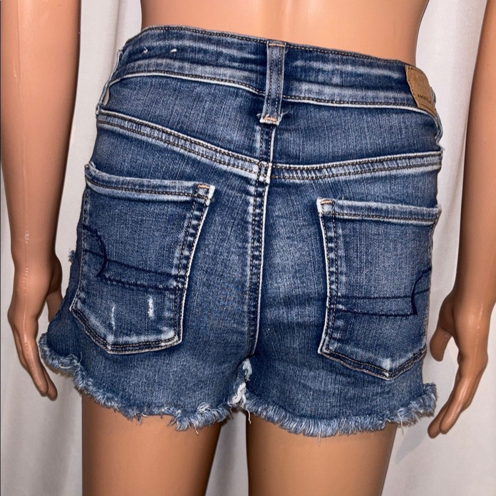 American Eagle Outfitters American Eagle Denim Shorts Size 4 Size 27" / US 4 / IT 40 - 2 Thumbnail