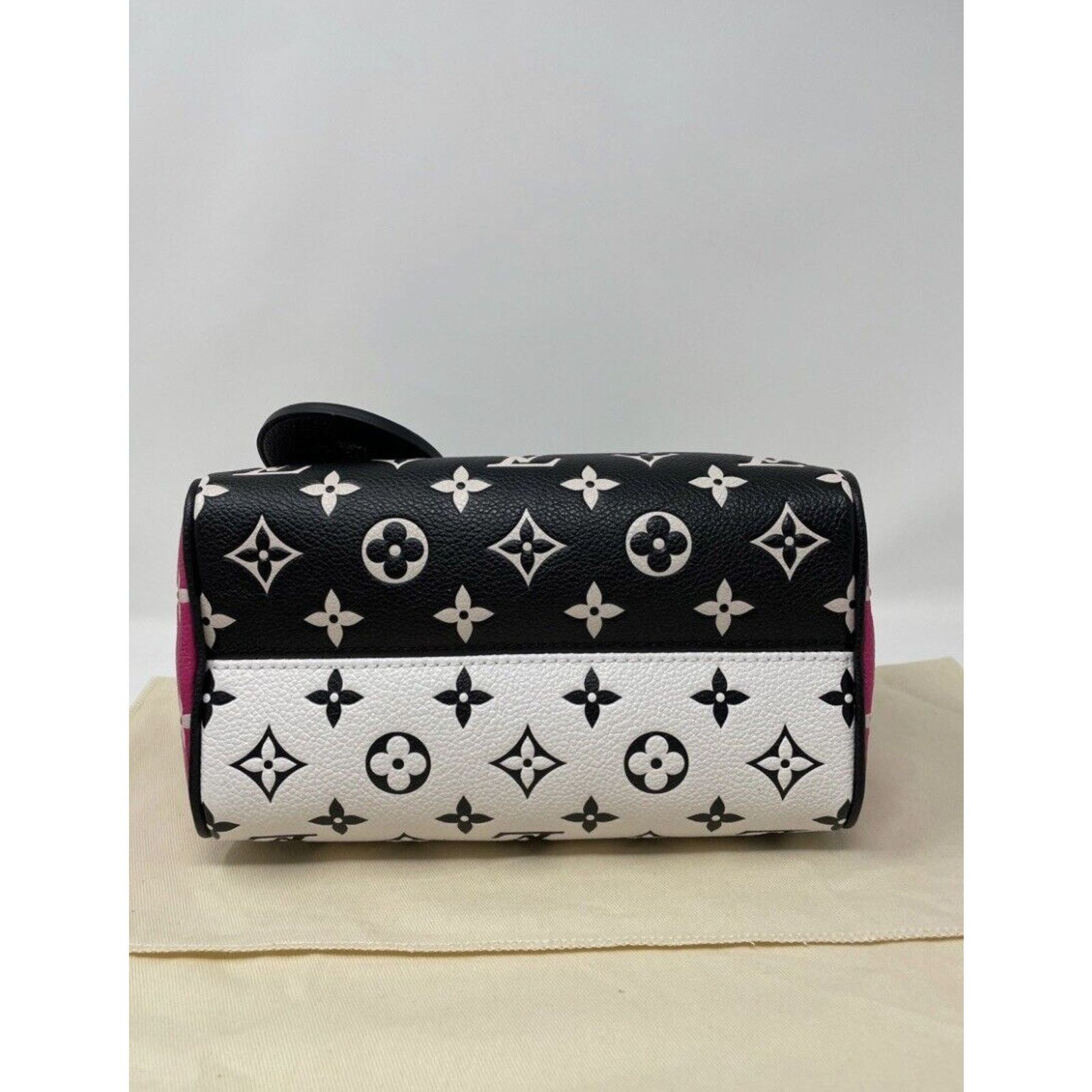 Louis Vuitton Louis Vuitton Speedy Bandouliere Duffle 20 Black Pink White Size ONE SIZE - 7 Thumbnail