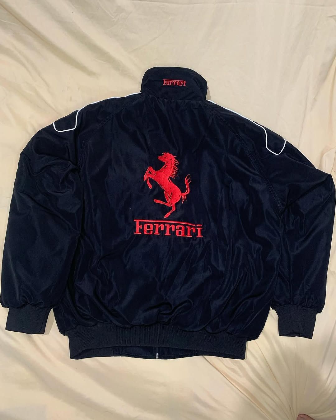 Other Ferrari F1 Vintage Black Racing Jacket Streetwear Rare Size US L / EU 52-54 / 3 - 1 Thumbnail