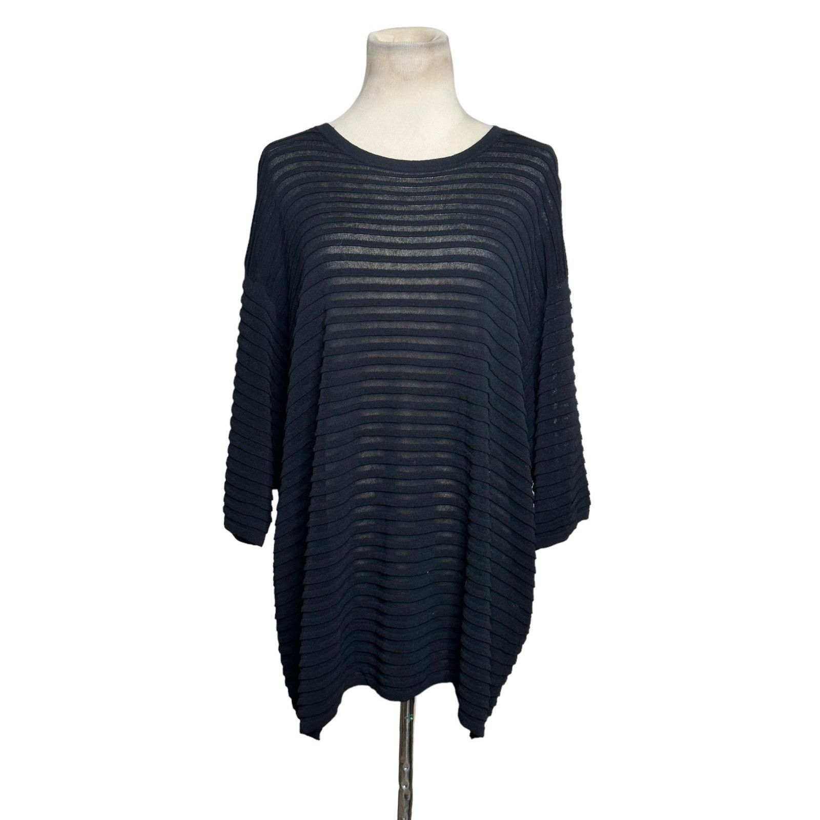 Max Mara MaxMara black striped semi sheer knit top blouse size Medium Size M / US 6-8 / IT 42-44 - 7 Thumbnail