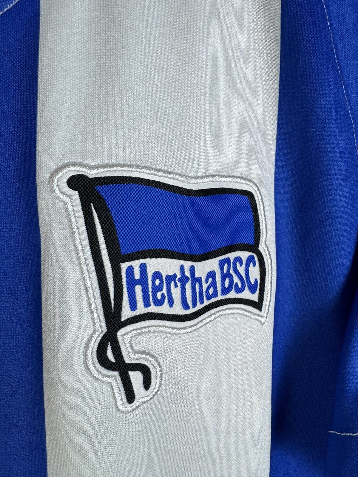 Nike Hertha Berlin Home Football Shirt Nike Soccer Jersey Size US L / EU 52-54 / 3 - 4 Thumbnail