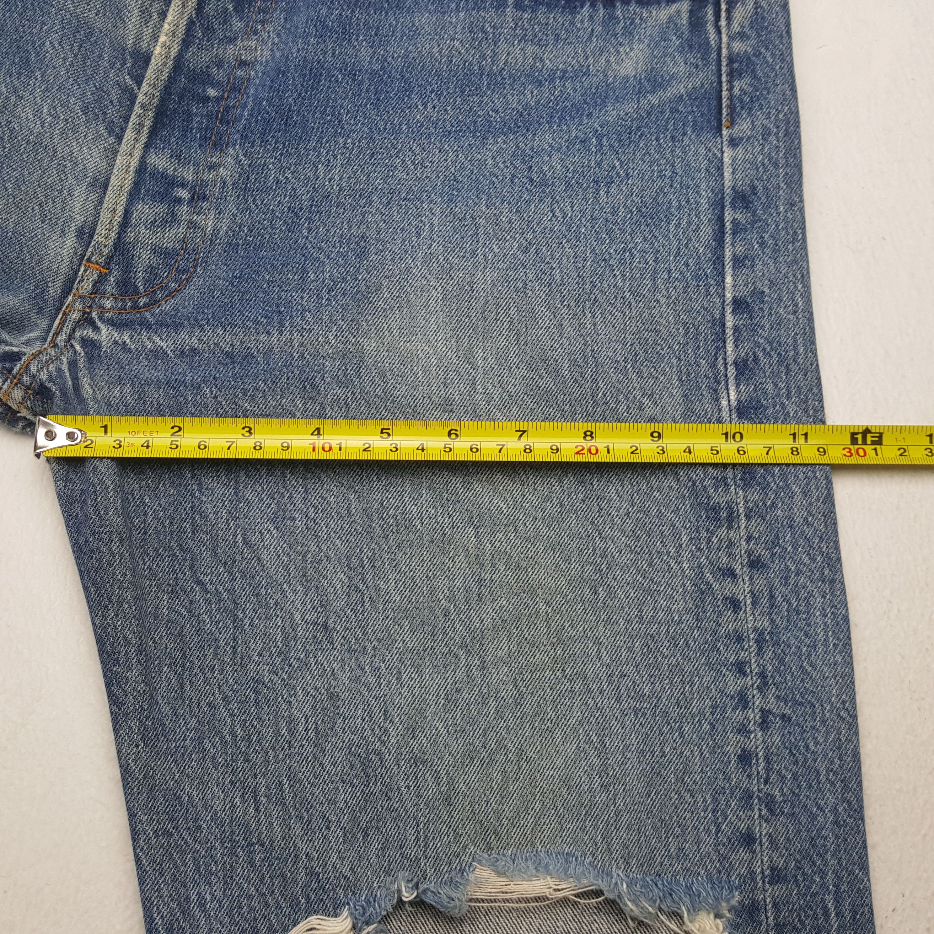 Levi's Vintage 90's Levi's 501 Distressed Denim RR9 Size US 33 - 9 Thumbnail